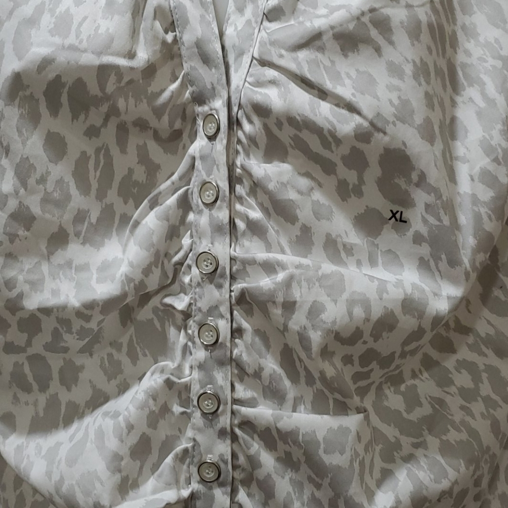 New York & Company White and Light Gray Leopard Print Button-Down Shirt - Picture 3 of 8